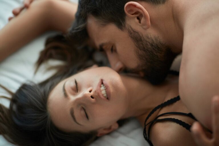 Sexspiele: Entfache die Leidenschaft in deiner Beziehung!