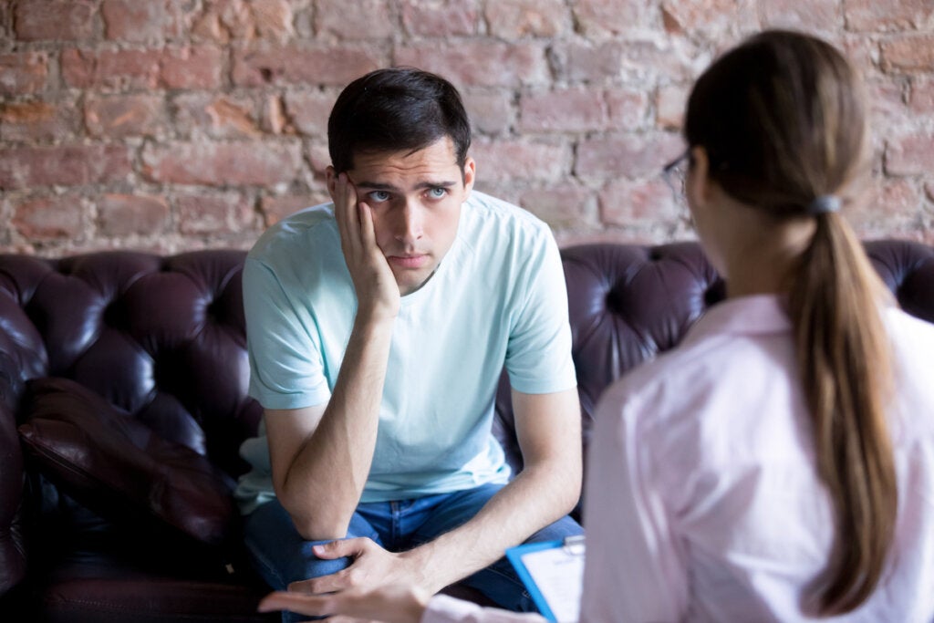 Spiritual Bypassing - Mann in Psychotherapie