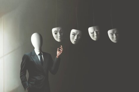 Abwehrmechanismen: Welche Persönlichkeit verbirgt sich hinter der Maske?