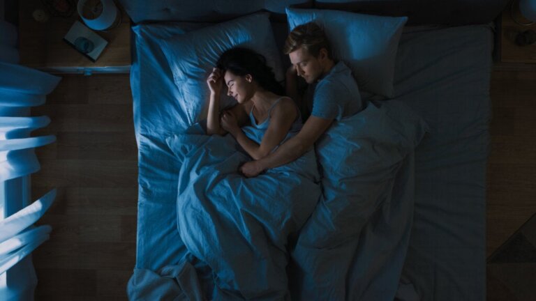 Sexomnia: Psychische Störung, die zu Sex im Schlaf führt